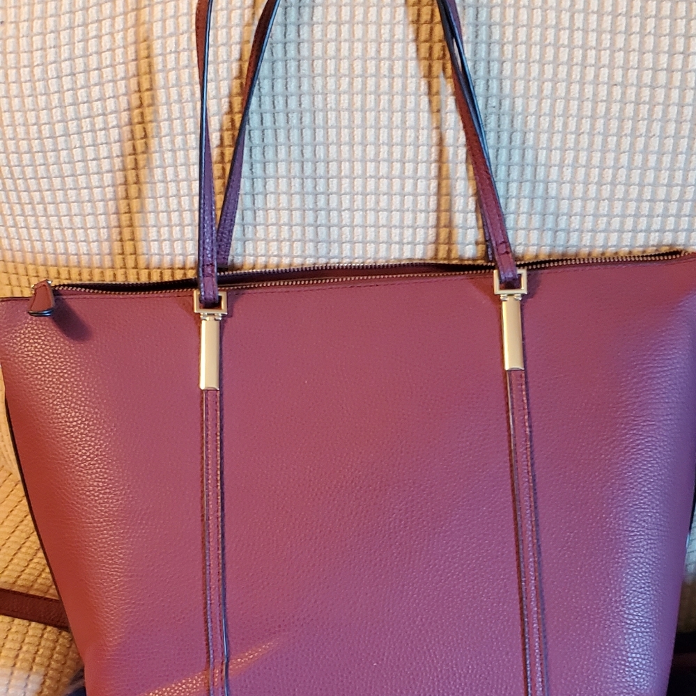Burgundy Tote bag - Picture 2 of 2